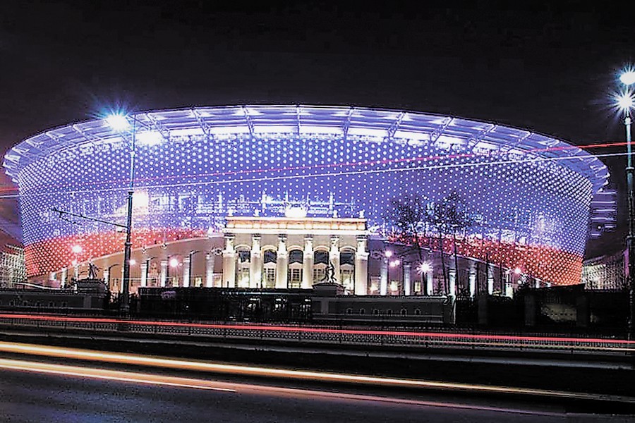 10 футбольных стадионов в России освещены решениями Philips