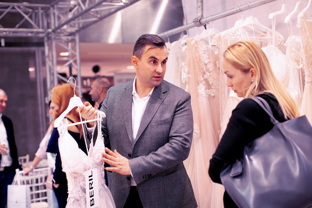 Чем заинтересовала зарубежных баеров украинская выставка свадебной моды (фото)